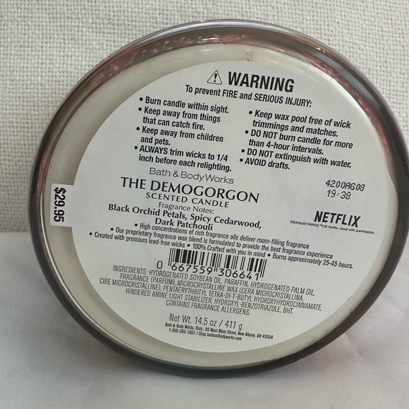Bath & Body Works The Demogorgon Stranger Things 3 wick - Picture 2 of 2